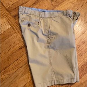 Tommy Hilfiger sz 34 EUC men’s khaki shorts